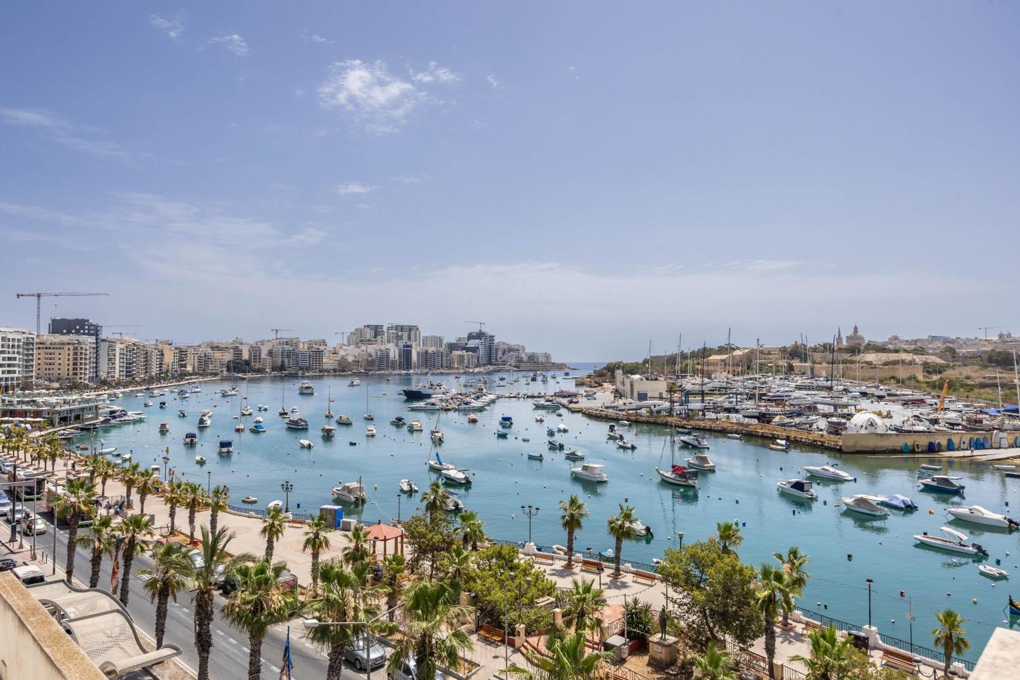 New Duplex Penthouse W Breathtaking Views By Sf Homes Gzira Eksteriør bilde